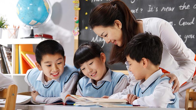 保育员培训教材如何选？揭秘教材背后的关键要素**