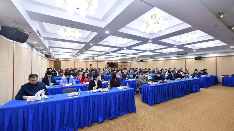 成人教育高起专考试科目解析：揭秘你的学习路径**